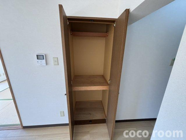 クレッセント江崎の収納