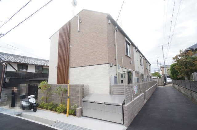 メゾン　グランシャンの外観