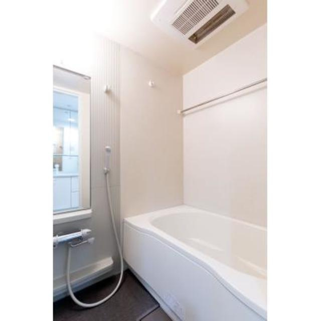 トレステージ目黒の浴室|※写真は同タイプ住戸です。