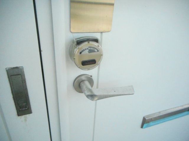 あるゾウパレス小松原町のセキュリティ|カードキー