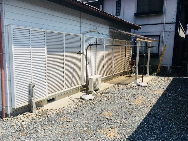 小松原町田中様貸家の駐車場