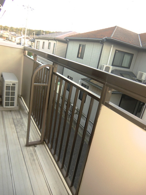 ネオポリスC棟のバルコニー|バルコニー