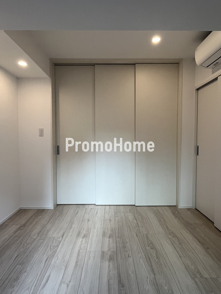 トラディス秋葉原の寝室