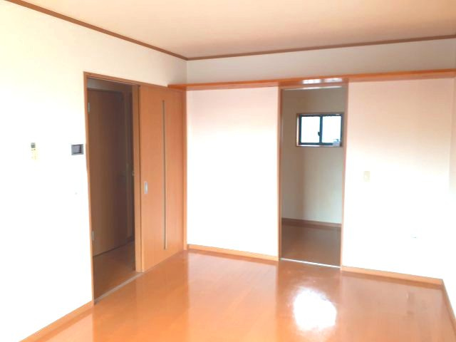 撫子ハイムの居間・リビング|ゆったりとしたリビングです