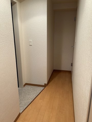 フィオーレ月島の玄関