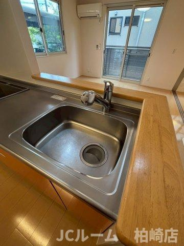 柏崎市豊町のアパートのキッチン