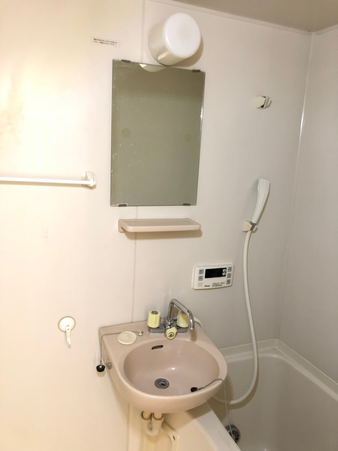 アルムクイーン森林公園の洗面所|脱衣スペースもあります