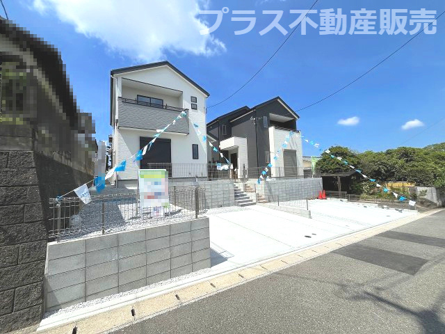 【外観】 | 糟屋郡粕屋町長者原東7丁目1期　1号棟（全2棟）【仲介手数料無料・0円】 | 現地写真。プラス不動産販売なら、現場の全ての棟をまとめてご見学頂けます。