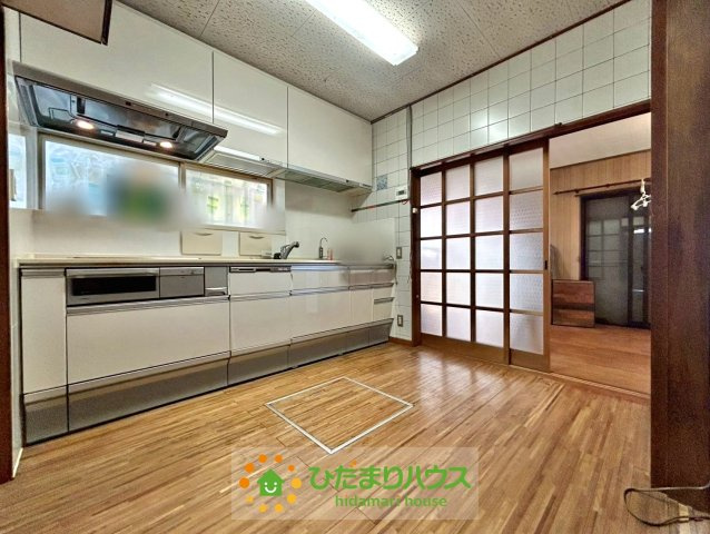 加須市栄　中古一戸建てのキッチン