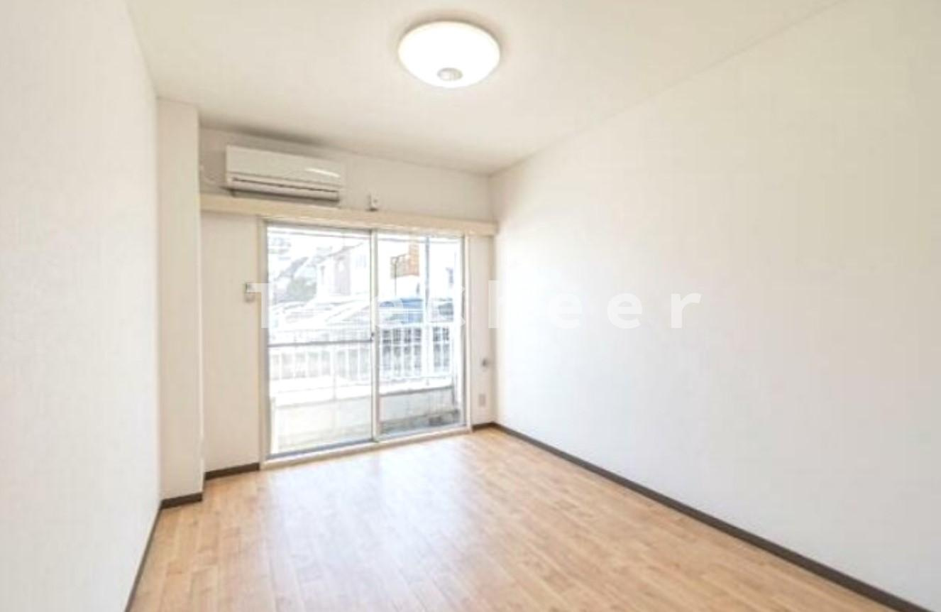 アドレッセンス51の居間・リビング