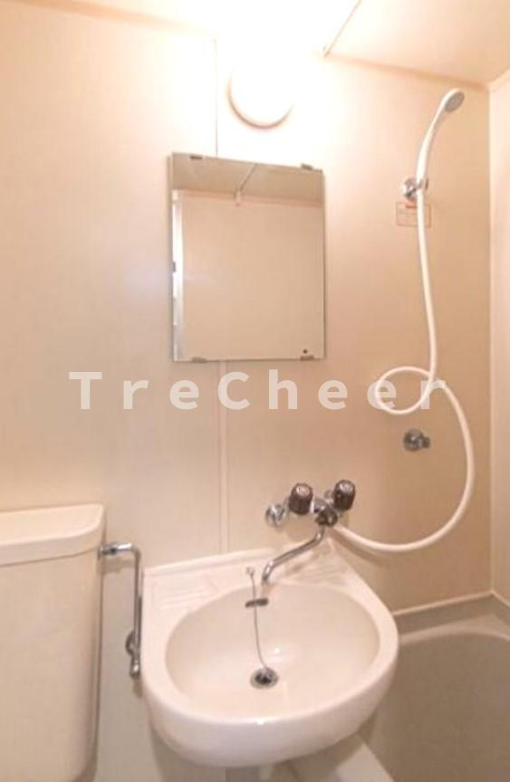 アドレッセンス51の洗面所