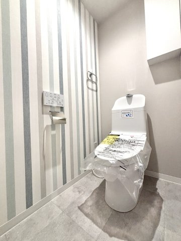 阪急日生ニュータウン花咲く丘の街D棟のトイレ