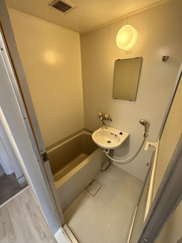 ミューズ上山手の浴室