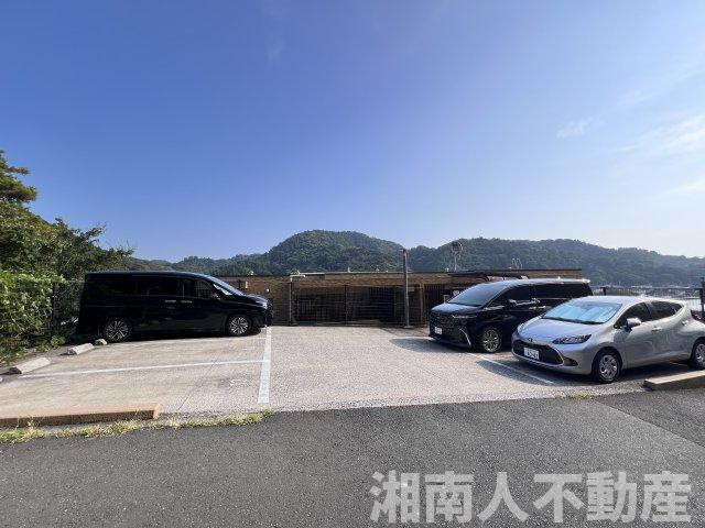 ナイスステージ葉山の駐車場|駐車場です