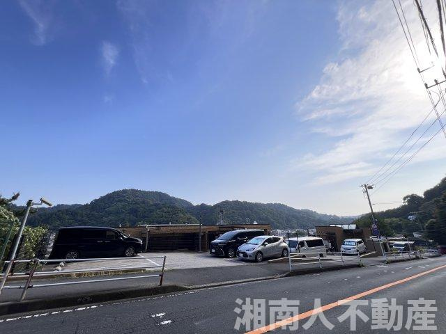 ナイスステージ葉山の駐車場|駐車場の用意があります