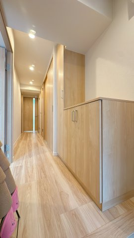 【玄関】 | 須賀町マンション☆仲介手数料半額☆