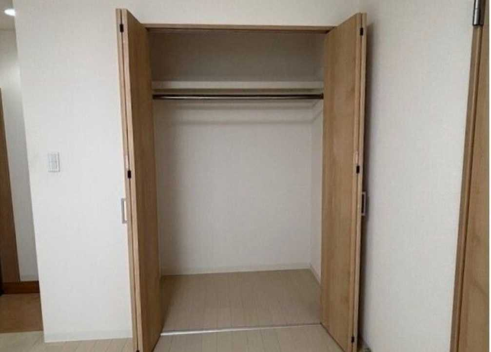 サンライズ瀬田　女性限定　オートロック　独立洗面台の収納|収納豊富☆