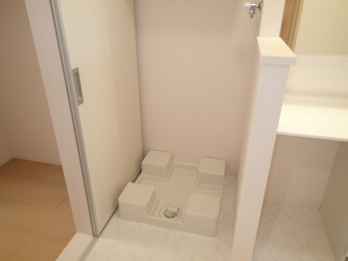 柏崎市豊町のアパートの洗面所