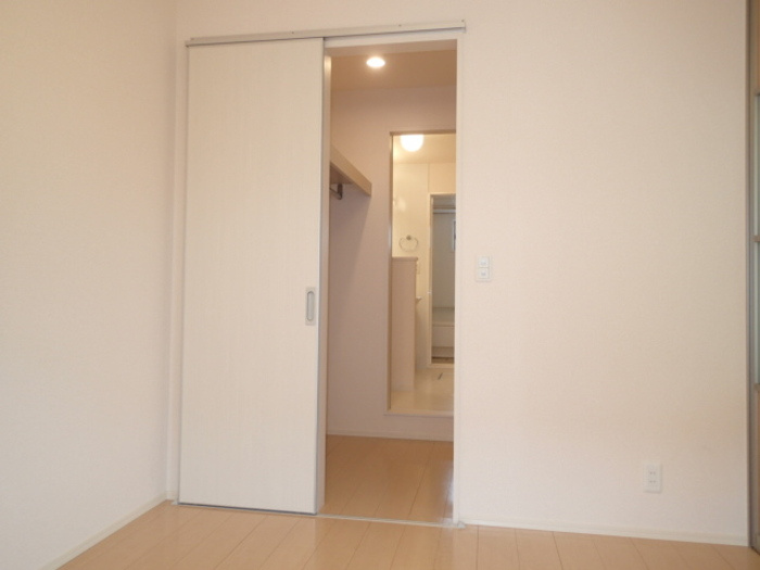 柏崎市豊町のアパートの内装