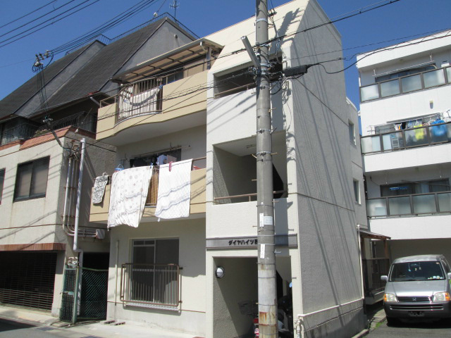 明石市西明石南町２丁目の賃貸マンションの外観