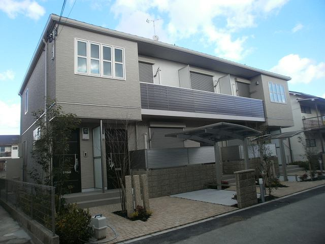 明石市藤江のアパートの外観