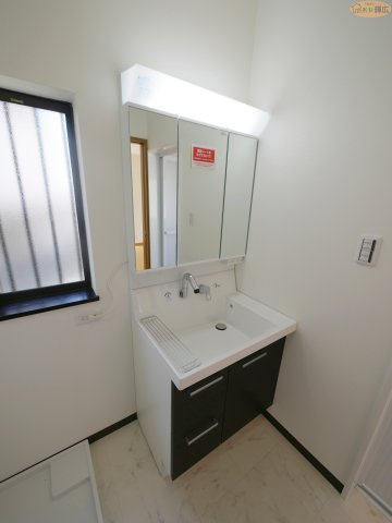 【独立洗面台】 | 加古川市平岡町高畑　中古戸建