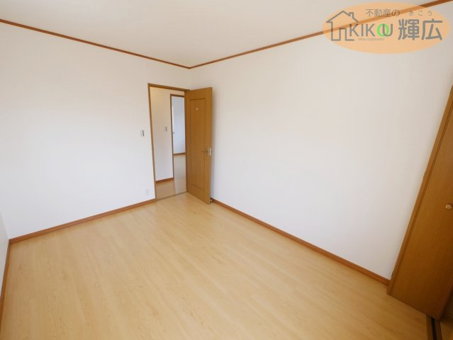 【洋室】 | 加古川市平岡町高畑　中古戸建