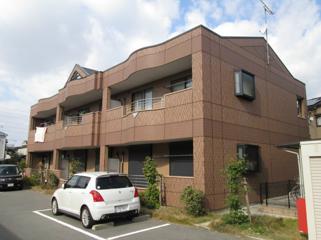 神戸市西区玉津町高津橋のアパートの外観