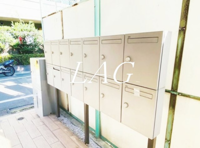 【その他共用部分】 | ベルエクラ蒲田 | 集合ポストです。