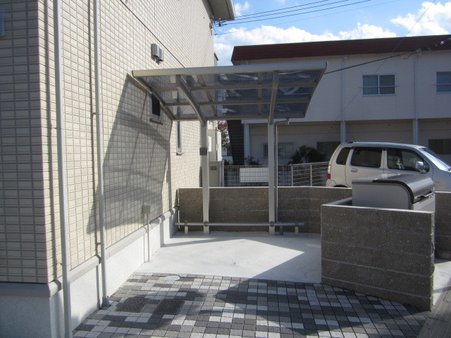 三木市志染町東自由が丘１丁目のアパートのその他共用部分