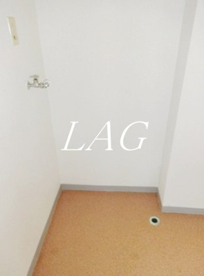 【設備】 | ビラ高輪 | 室内洗濯機置き場です。