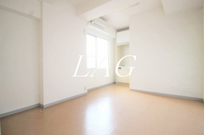 【居間・リビング】 | ビラ高輪 | 洋室のお部屋です。