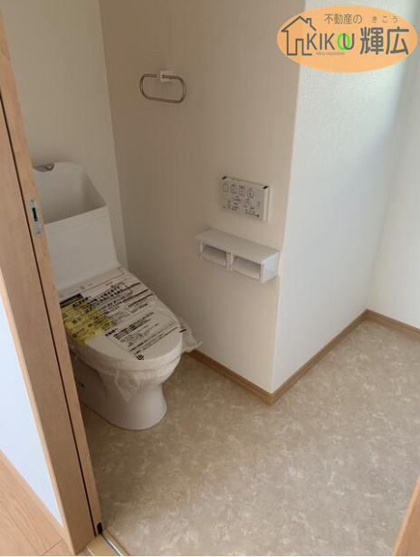 姫路市飾磨区中島　新築のトイレ