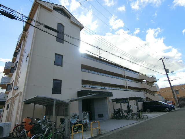 神戸市西区池上４丁目の賃貸マンションの外観
