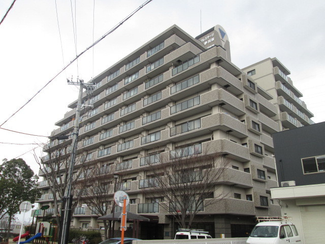 神戸市西区伊川谷町別府の賃貸マンションの外観
