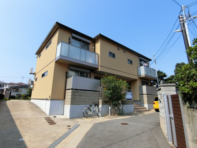 神戸市須磨区天神町２丁目のアパートの外観