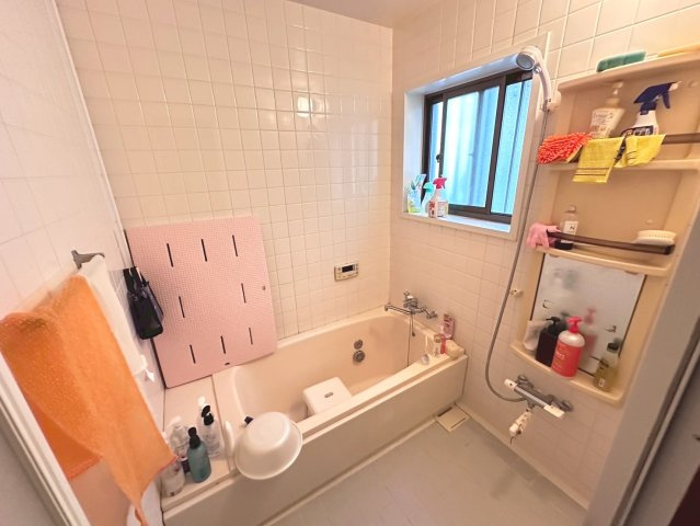 中古戸建　大垣市草道島町　平成3年築の浴室