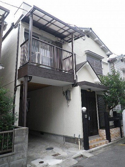 神戸市垂水区西舞子４丁目の一戸建ての外観