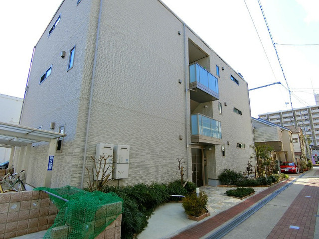 神戸市長田区長楽町２丁目の賃貸マンションの外観