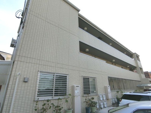 神戸市垂水区塩屋町６丁目のアパートの外観