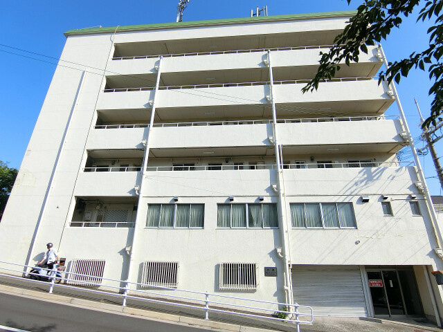 神戸市垂水区多聞台２丁目の賃貸マンションの外観