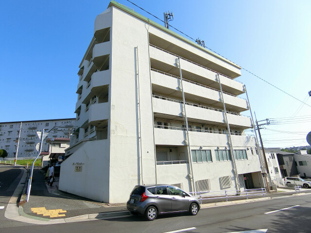 神戸市垂水区多聞台２丁目の賃貸マンションの外観
