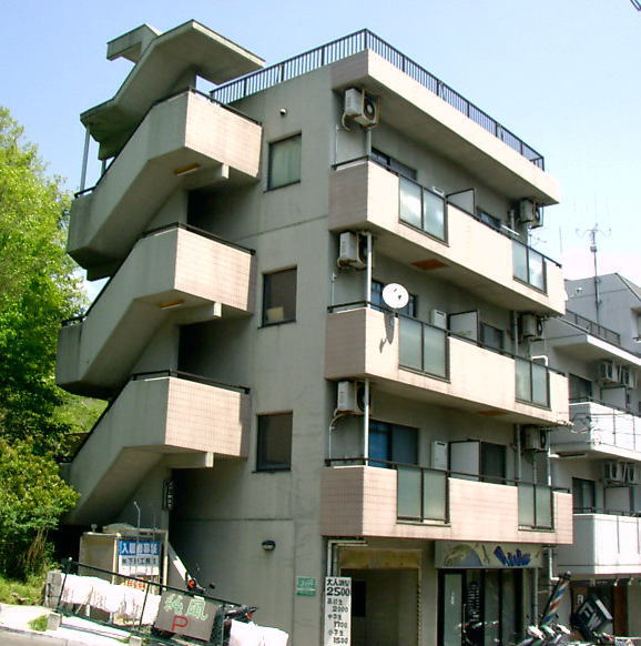 神戸市須磨区妙法寺字荒打の賃貸マンションの外観