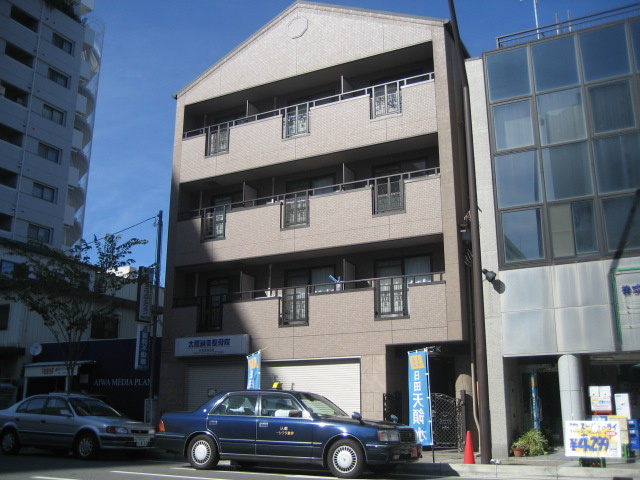 神戸市長田区腕塚町４丁目の賃貸マンションの外観