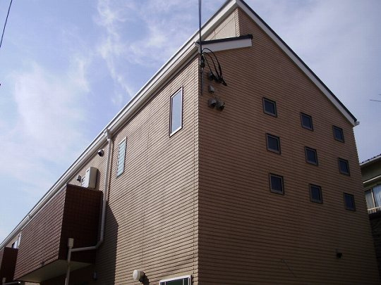 神戸市須磨区離宮前町１丁目のアパートの外観