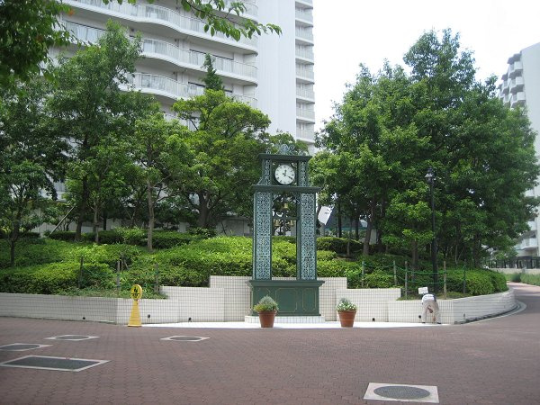 神戸市須磨区道正台１丁目の賃貸マンションのエントランス