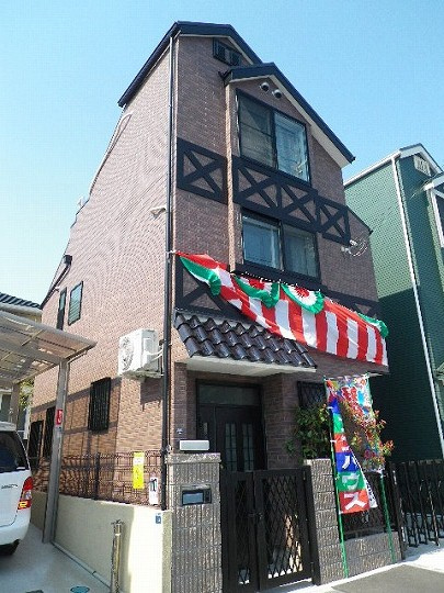 神戸市須磨区行幸町２丁目の一戸建ての外観