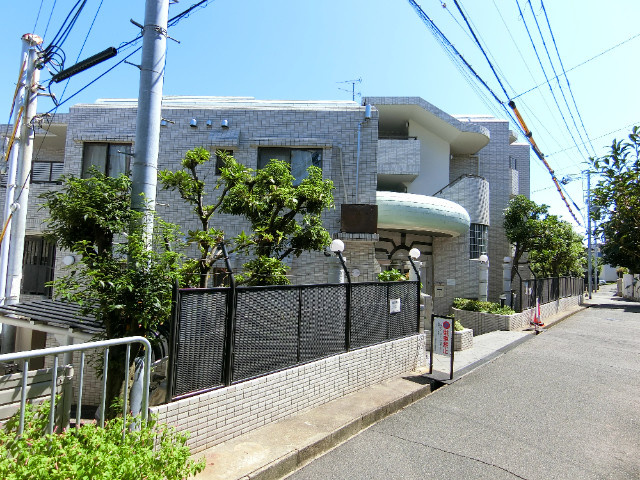 神戸市須磨区千守町２丁目の賃貸マンションの外観