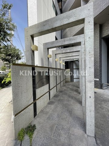 グリーンプラザ新梅田のエントランス|毎日通るエントランスはこのようになっています