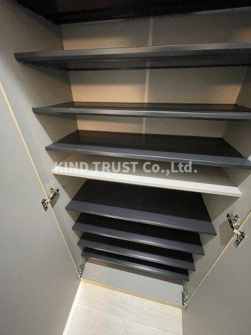 グリーンプラザ新梅田の収納|ちょっとした収納スペースも充実しています